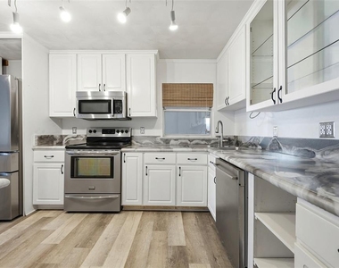6254 Alligator Lake Shore East - Photo Thumbnail 2