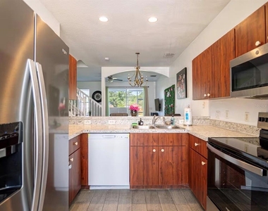 1160 S Beach Circle - Photo Thumbnail 1