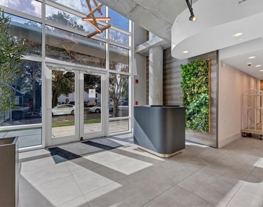 525 E Jackson Street - Photo Thumbnail 51