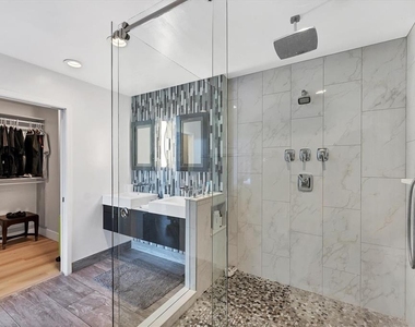 525 E Jackson Street - Photo Thumbnail 23