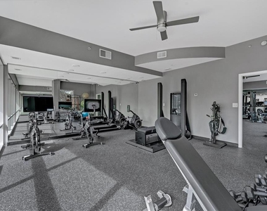 525 E Jackson Street - Photo Thumbnail 42
