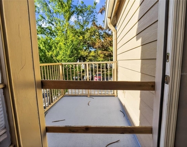 682 Youngstown Parkway - Photo Thumbnail 24