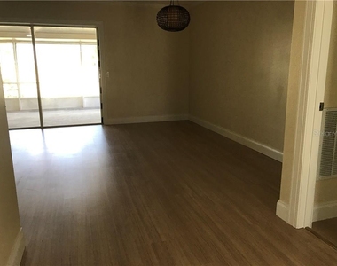1019 Mockingbird Circle - Photo Thumbnail 1