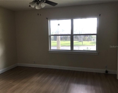 1019 Mockingbird Circle - Photo Thumbnail 5