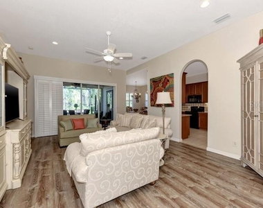 13099 Preserve Court - Photo Thumbnail 4