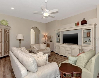 13099 Preserve Court - Photo Thumbnail 6
