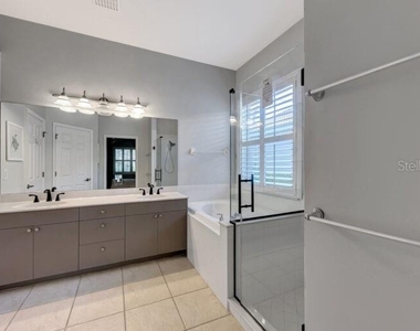 13099 Preserve Court - Photo Thumbnail 21