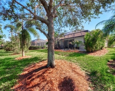 13099 Preserve Court - Photo Thumbnail 33