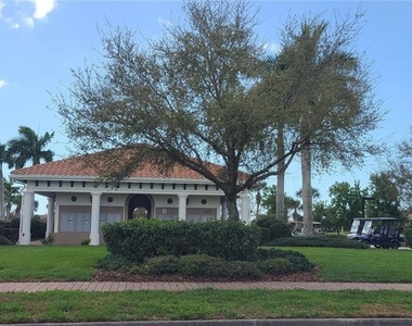 18884 Lanuvio Street - Photo Thumbnail 14