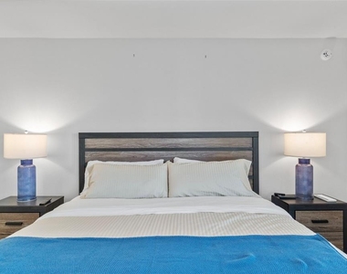 433 Cerromar Lane - Photo Thumbnail 46