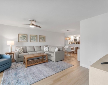 433 Cerromar Lane - Photo Thumbnail 25
