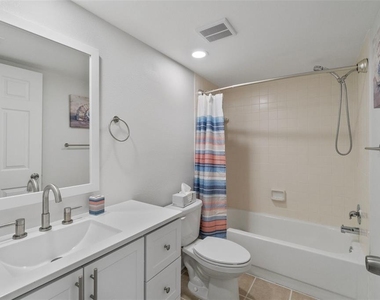 433 Cerromar Lane - Photo Thumbnail 49