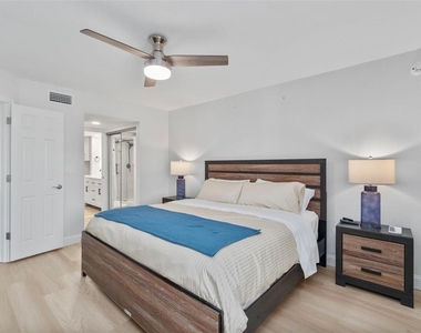433 Cerromar Lane - Photo Thumbnail 40