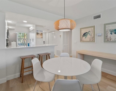 433 Cerromar Lane - Photo Thumbnail 22