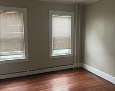 12 Harvard Street - Photo Thumbnail 2