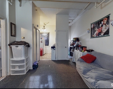 666 Main Street - Photo Thumbnail 2