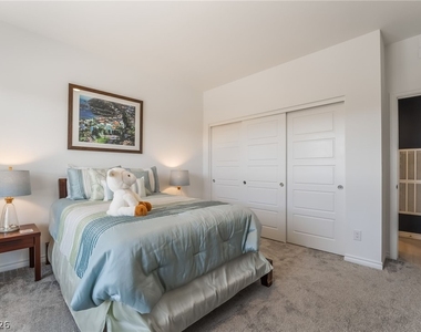 292 Whitney Crest Street - Photo Thumbnail 28