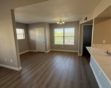 45 Maleena Mesa Street - Photo Thumbnail 7