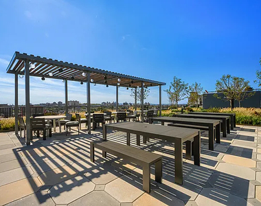 1057 Atlantic Avenue - Photo Thumbnail 11