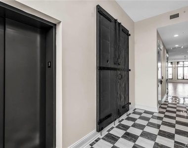674 Main Street - Photo Thumbnail 6