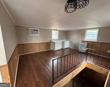 412 Roberson Street - Photo Thumbnail 50