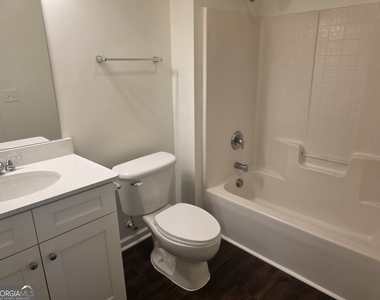 434 Roberts Way - Photo Thumbnail 22