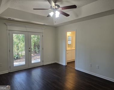 434 Roberts Way - Photo Thumbnail 18