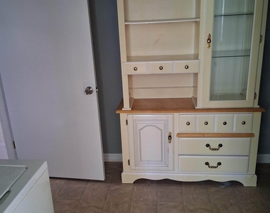 14 Brannan Street - Photo Thumbnail 6