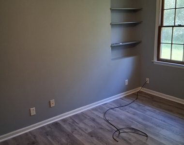 14 Brannan Street - Photo Thumbnail 11