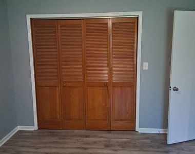14 Brannan Street - Photo Thumbnail 12