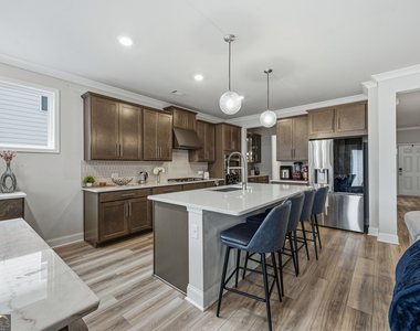 3168 Shirecrest Lane - Photo Thumbnail 14