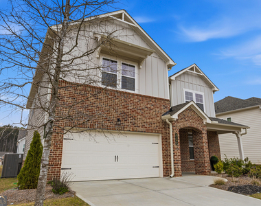 3168 Shirecrest Lane - Photo Thumbnail 2