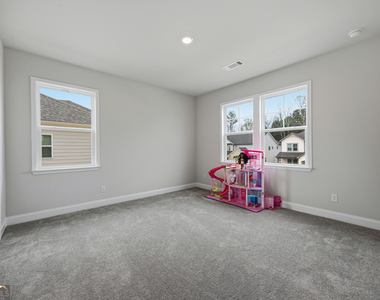 3168 Shirecrest Lane - Photo Thumbnail 37