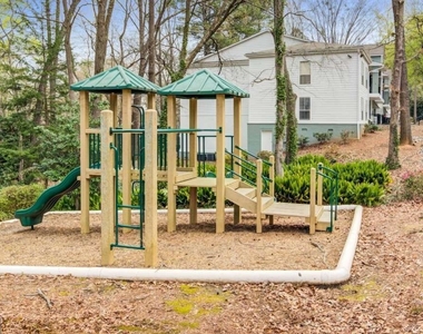 2383 Akers Mill Road - Photo Thumbnail 19