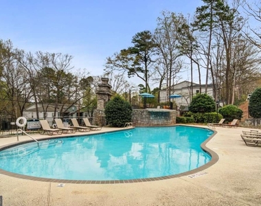 2383 Akers Mill Road - Photo Thumbnail 11