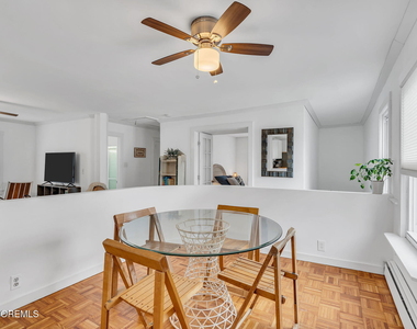 1227 Bay Avenue - Photo Thumbnail 3