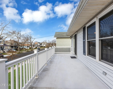 404 9th Avenue - Photo Thumbnail 17
