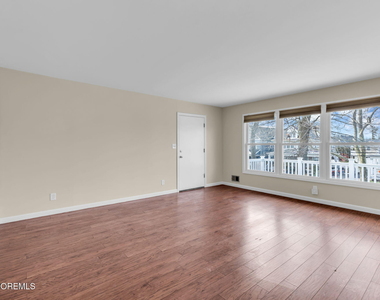 404 9th Avenue - Photo Thumbnail 15