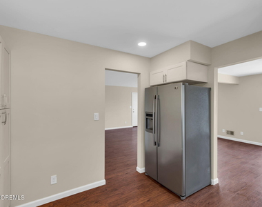404 9th Avenue - Photo Thumbnail 13