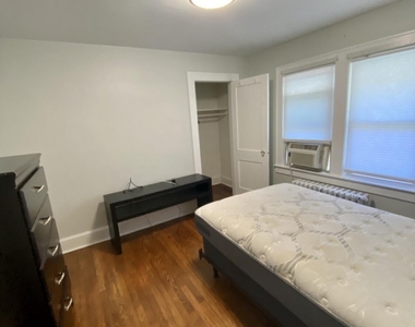 127 Phillips Avenue - Photo Thumbnail 8