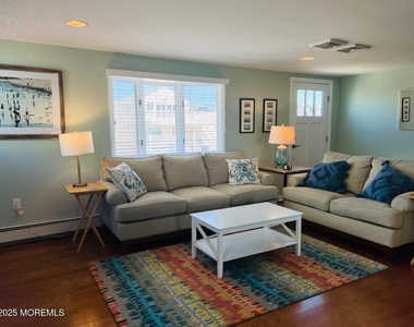 245 24th Avenue - Photo Thumbnail 4