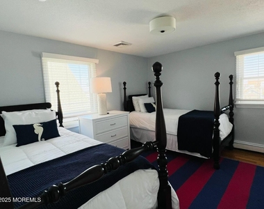 245 24th Avenue - Photo Thumbnail 17