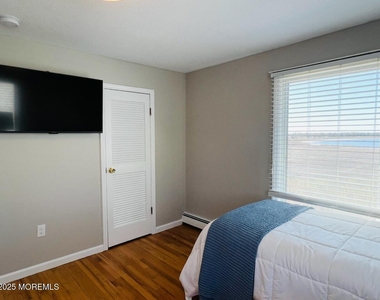 245 24th Avenue - Photo Thumbnail 20