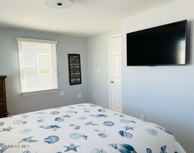245 24th Avenue - Photo Thumbnail 13