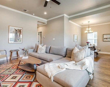 2700 James - Photo Thumbnail 2