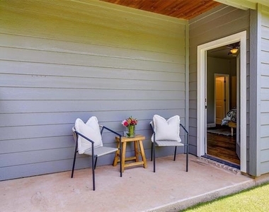 2700 James - Photo Thumbnail 22