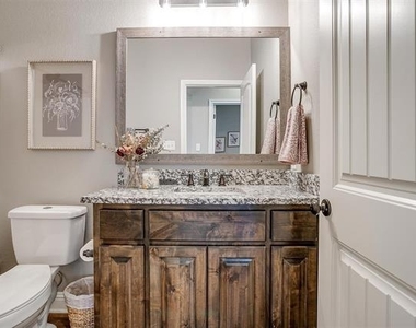 2700 James - Photo Thumbnail 19