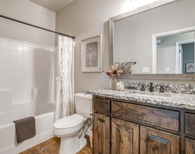 2700 James - Photo Thumbnail 20