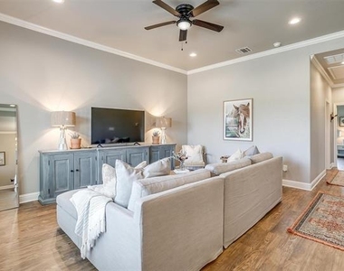 2700 James - Photo Thumbnail 3