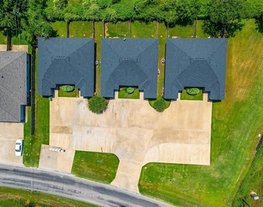 2700 James - Photo Thumbnail 24
